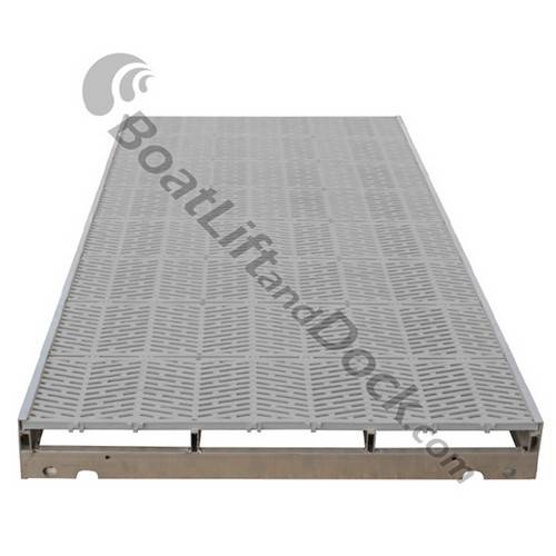 Max 4 x 8 Gray Sure-Step Lochdock Section