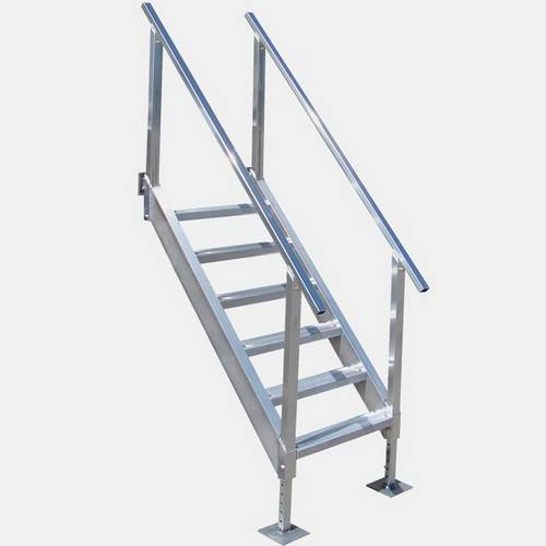 ShoreMaster 6 Step QC Dock Stair with Handrail