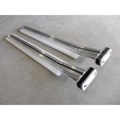 Hewitt 36" Plastic Centering Guides - 5" tall beds (pair) 36" Plastic Centering Guides - Fits 3" x 6" Tall B