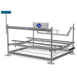 ShoreStation SS-V50120 Hydraulic Boat Lift ShoreStation SS-V50120HS Assembly Instructions